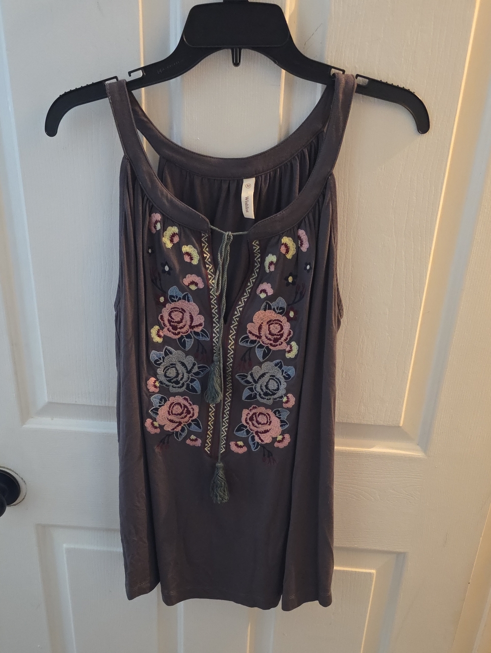 Wishlist Embroidered Gray Tank with Pink & Blue Floral Motif